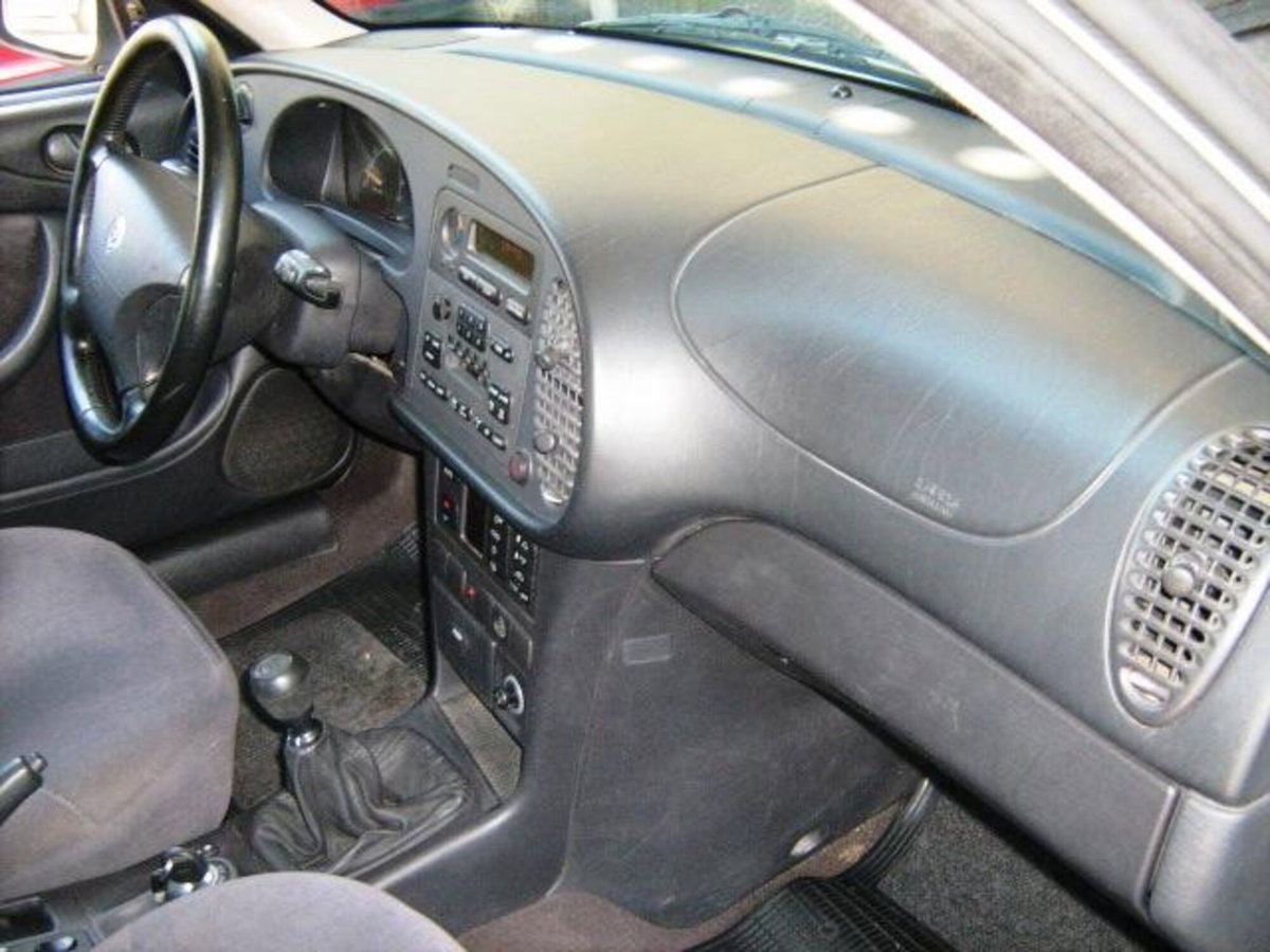 Saab 900 2.0i turbo 16V cat 5 porte S (15)