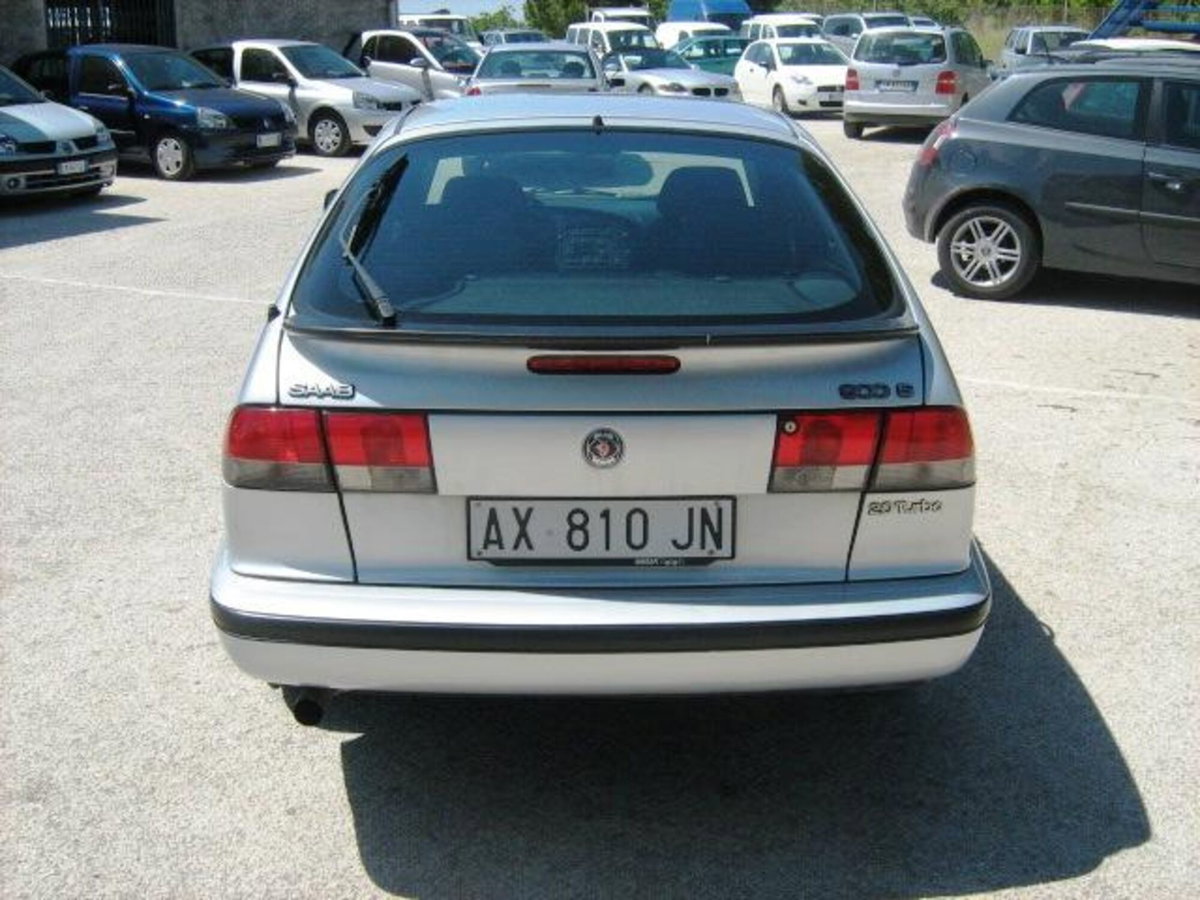 Saab 900 2.0i turbo 16V cat 5 porte S (4)
