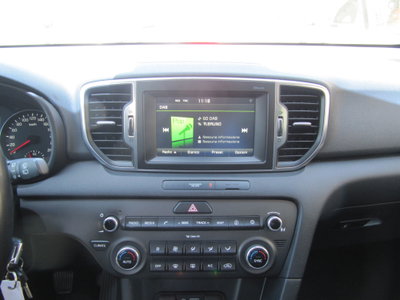 Kia Sportage 1.7 CRDI 2WD Class (8)