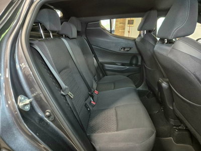 Toyota Toyota C-HR 2.0 Hybrid E-CVT Lounge (7)