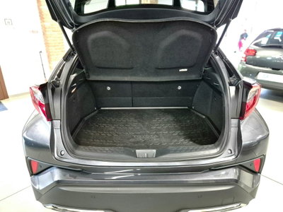 Toyota Toyota C-HR 2.0 Hybrid E-CVT Lounge (9)