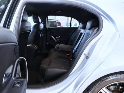 Mercedes-Benz Classe A 180 d Automatic Sport (13)