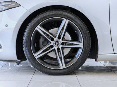 Mercedes-Benz Classe A 180 d Automatic Sport (6)