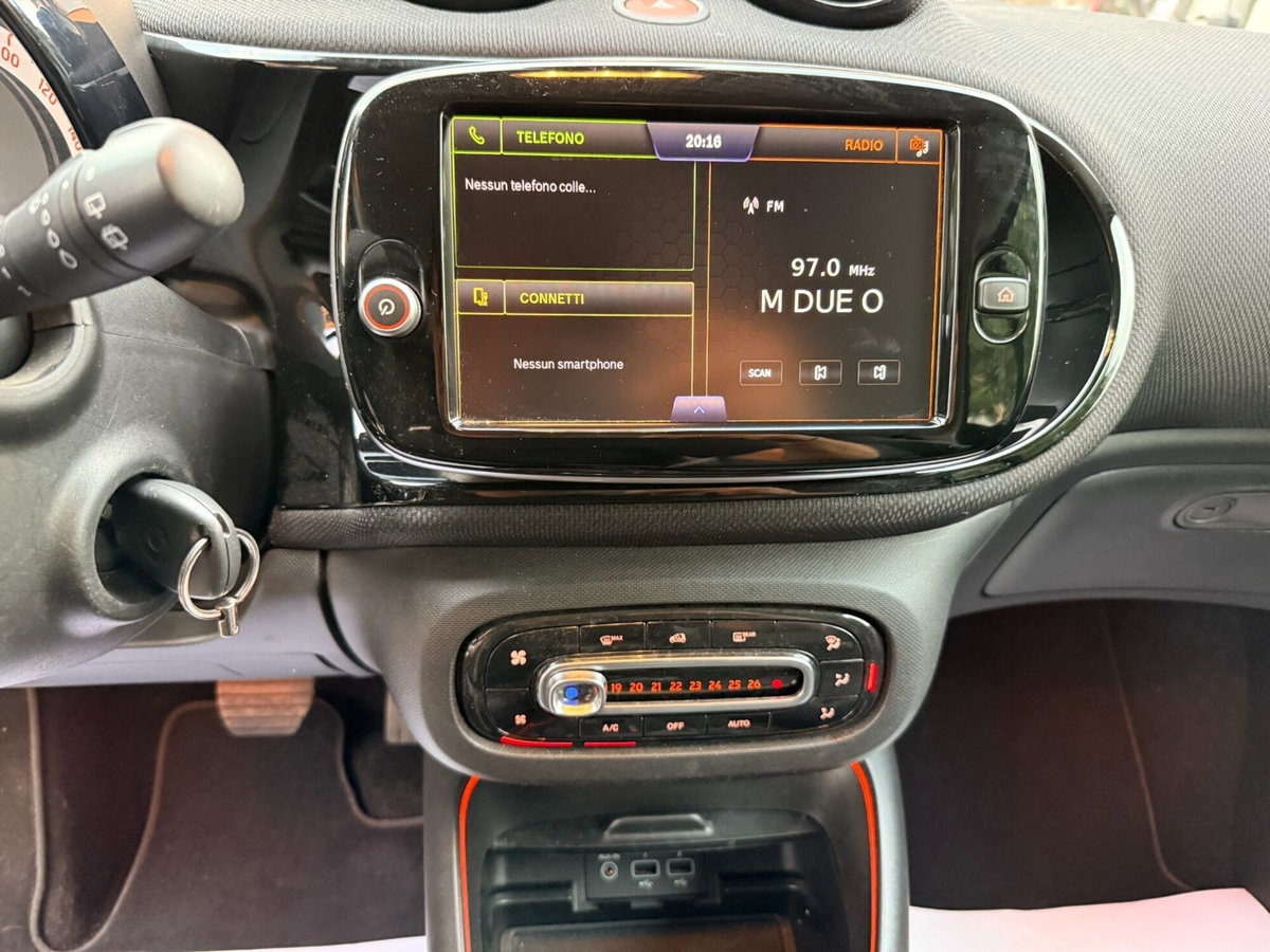 smart Fortwo EQ Prime Nightsky (13)