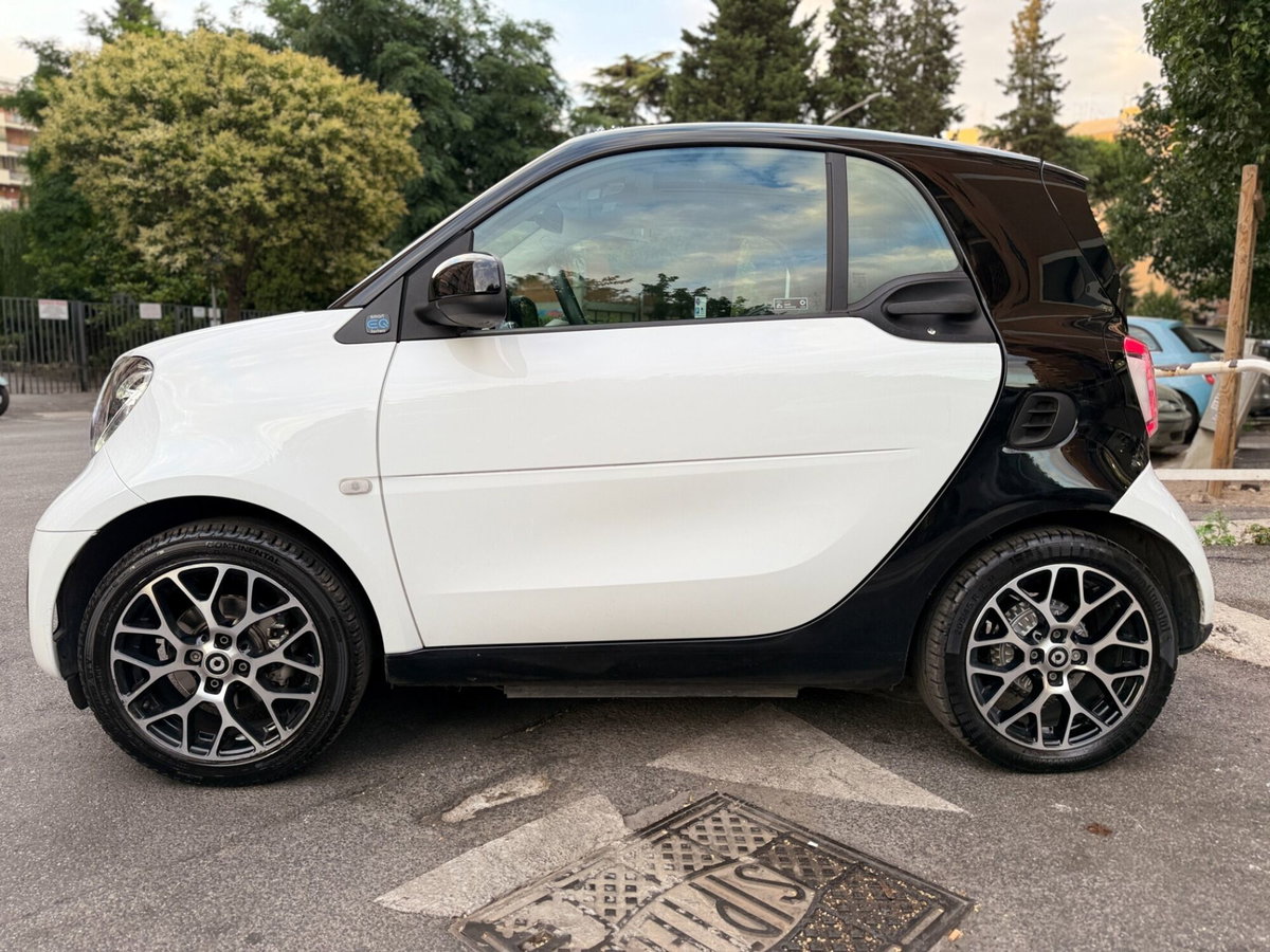 smart Fortwo EQ Prime Nightsky (4)