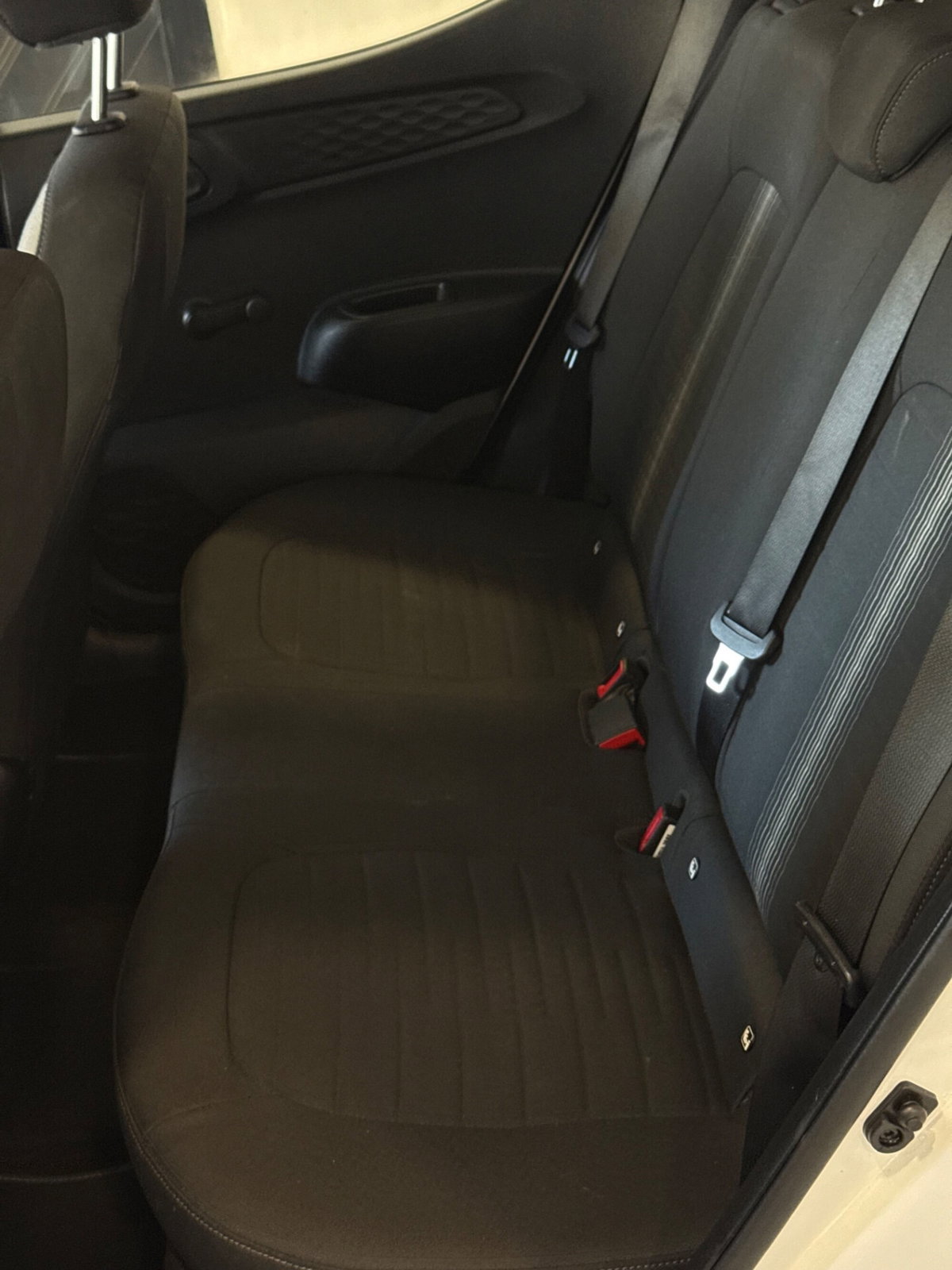 Hyundai i10 1.0 MPI AT Tech (7)