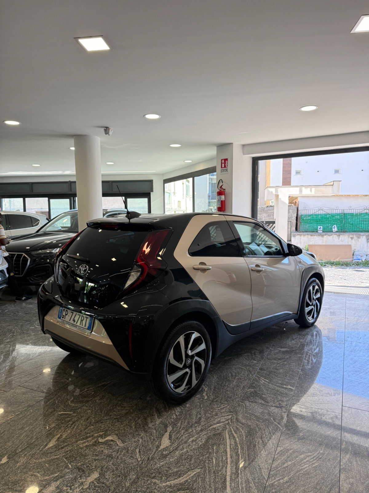 Toyota Aygo X 1.0 VVT-i 72 CV 5 porte Limited Air (6)