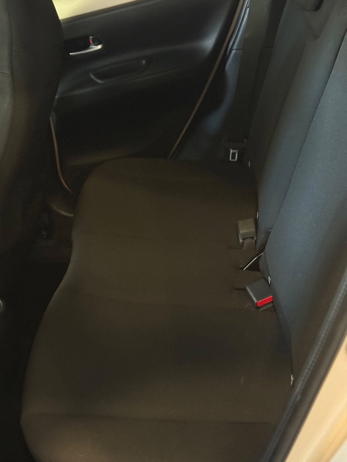 Toyota Aygo X 1.0 VVT-i 72 CV 5 porte Limited Air (7)