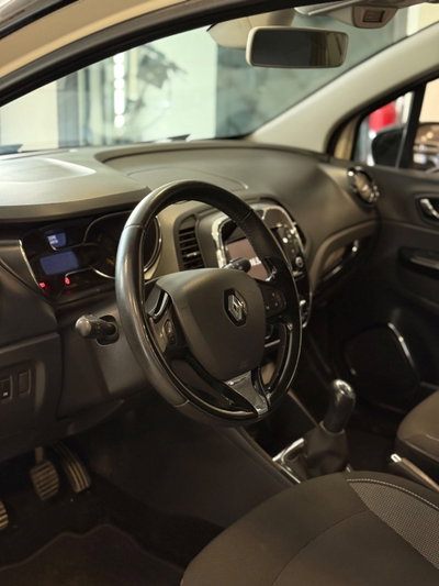 Renault Captur 1.5 dCi 8V 90 CV EDC Energy R-Link (7)