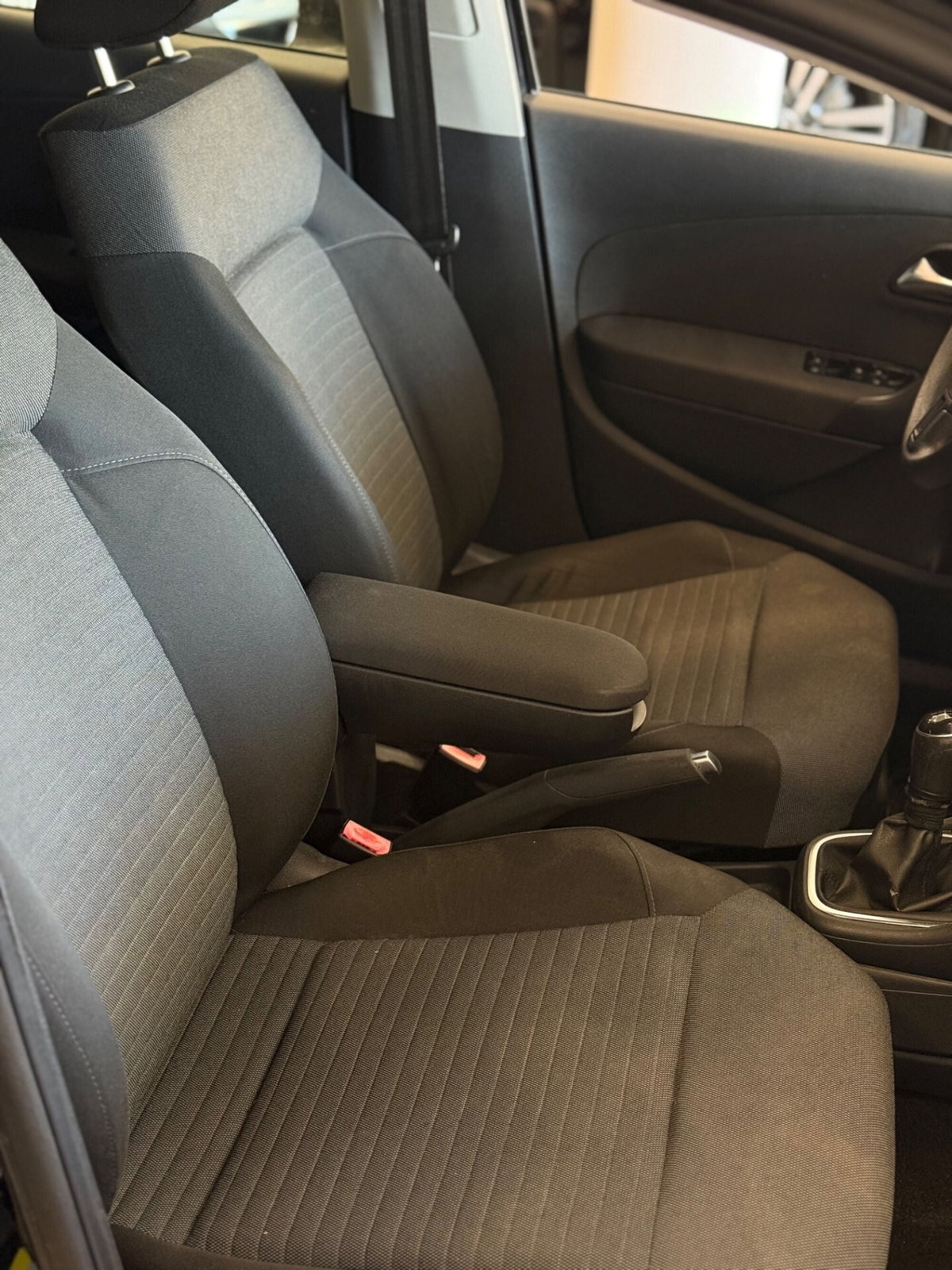 Volkswagen Polo 1.4 TDI 5p. Comfortline (12)