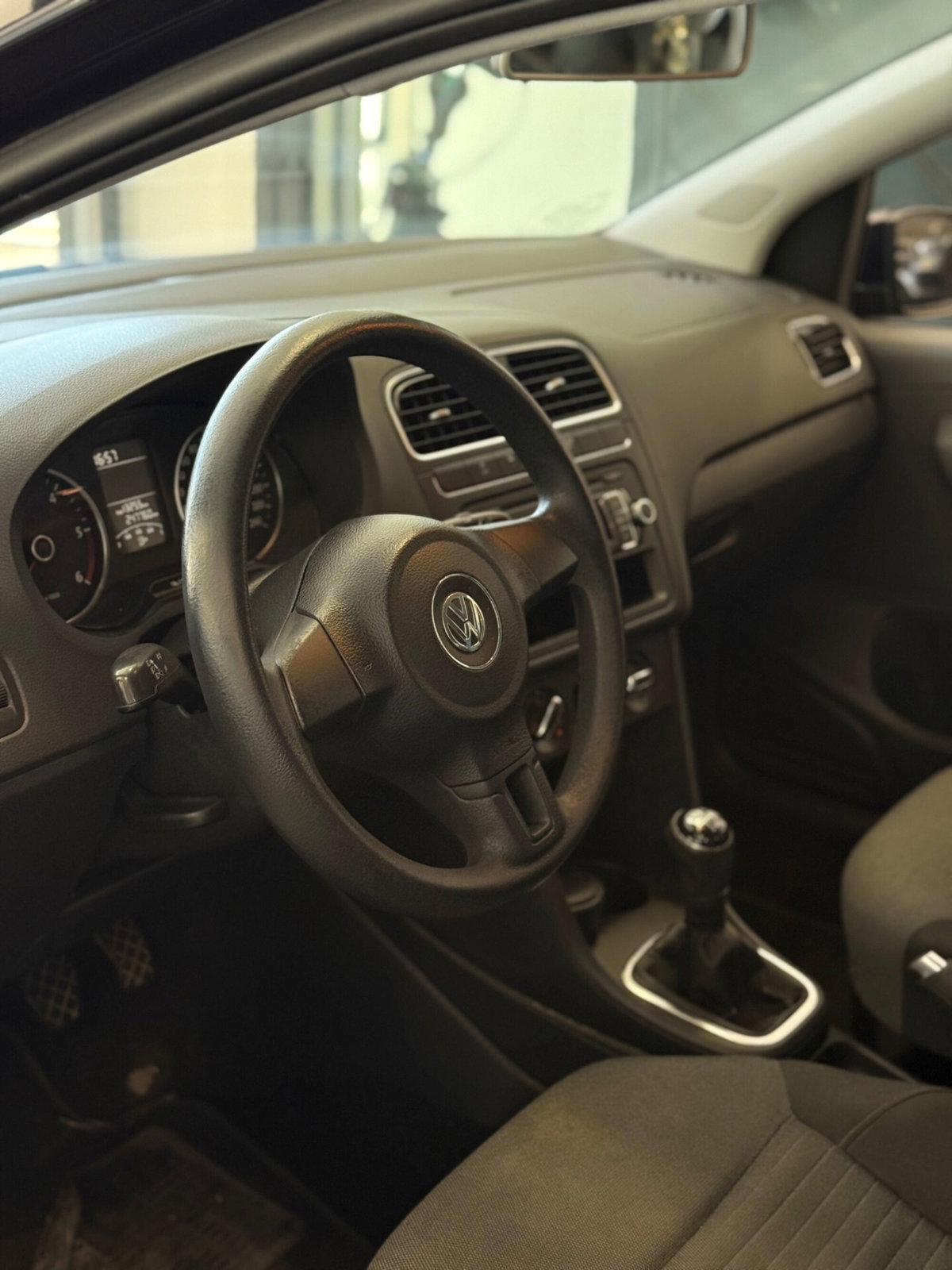 Volkswagen Polo 1.4 TDI 5p. Comfortline (7)