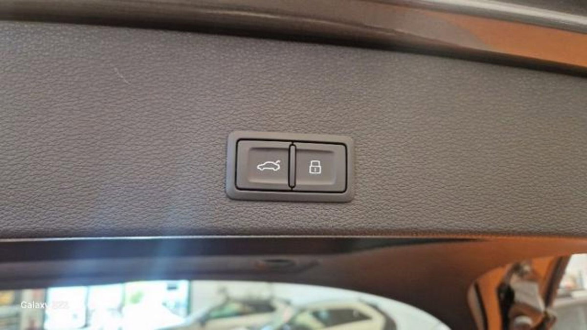 Audi Q2 Q2 35 TDI S tronic S line Edition (14)