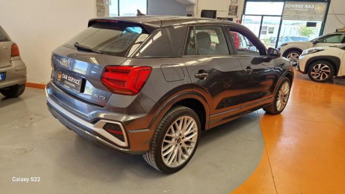 Audi Q2 Q2 35 TDI S tronic S line Edition (2)