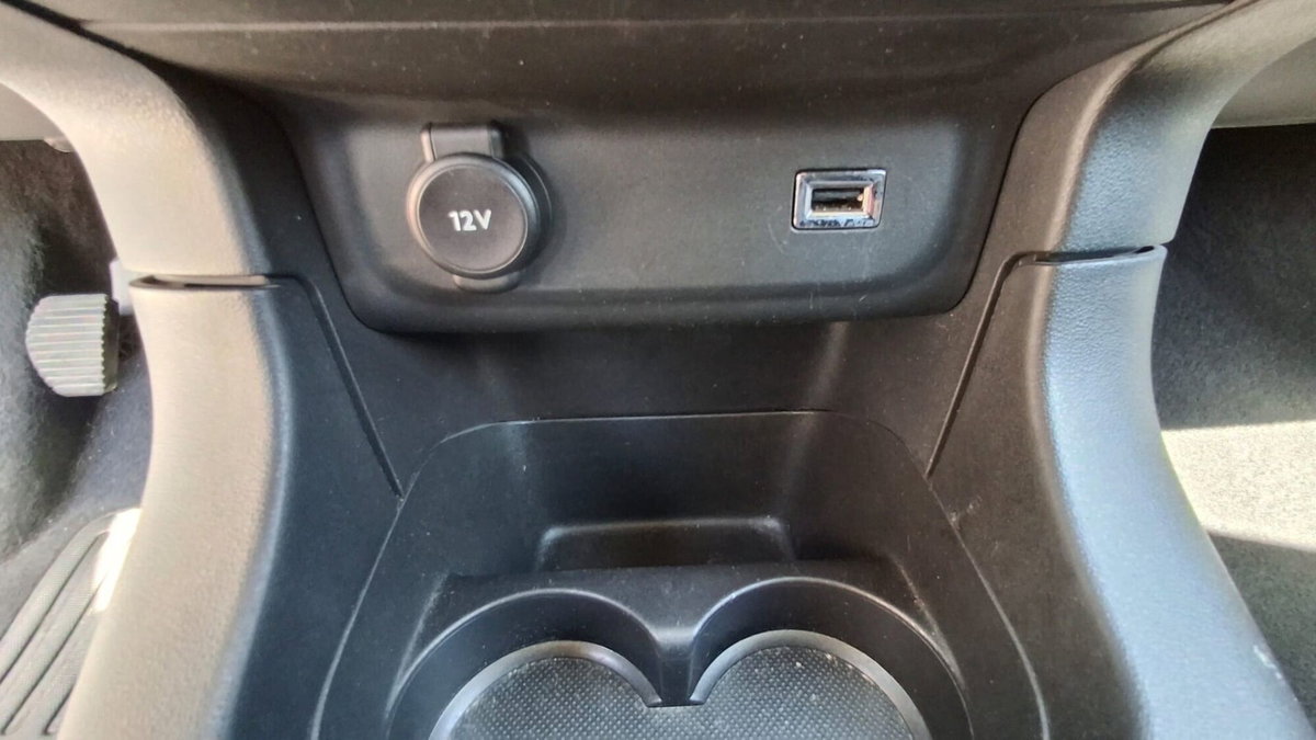 Citroen C3 PureTech 83 S&S Feel Pack (9)