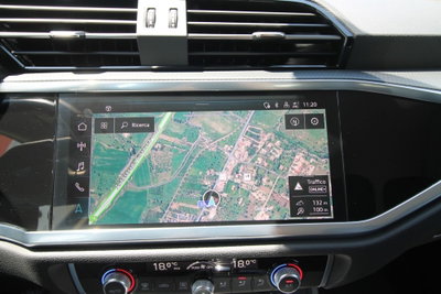 Audi Q3 Sportback 35 TDI quattro S tronic Business Plus (10)