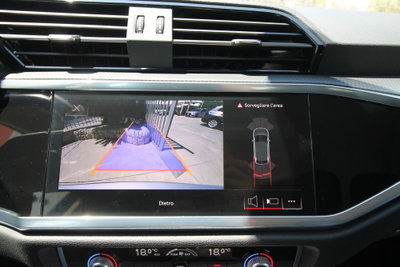 Audi Q3 Sportback 35 TDI quattro S tronic Business Plus (12)