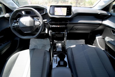 Peugeot 208 PureTech 100 Stop&Start EAT8 5 porte Allure Pack (8)