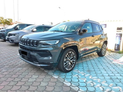 Jeep Compass 1.5 turbo t4 mhev Summit 2wd 130cv dct usata