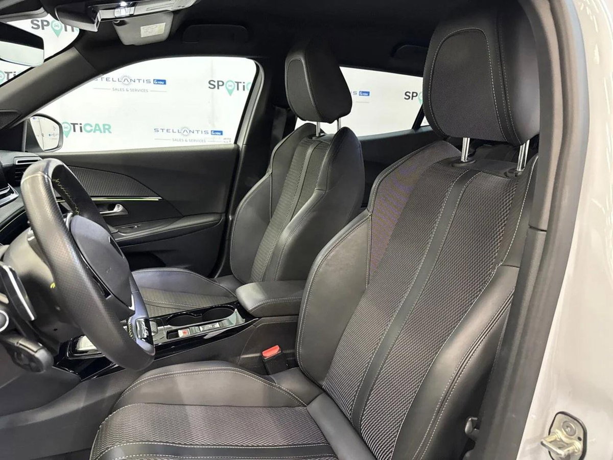Peugeot 2008 1.2 puretech GT s&s 130cv eat8 (5)