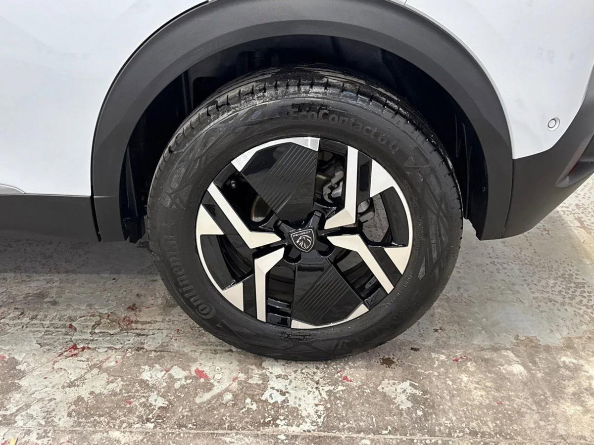 Peugeot 2008 1.2 puretech GT s&s 130cv eat8 (7)