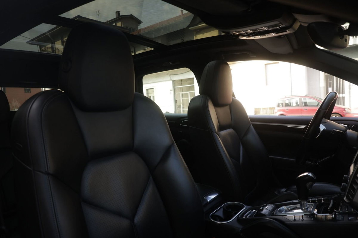 Porsche Cayenne 4.0 S Diesel (6)