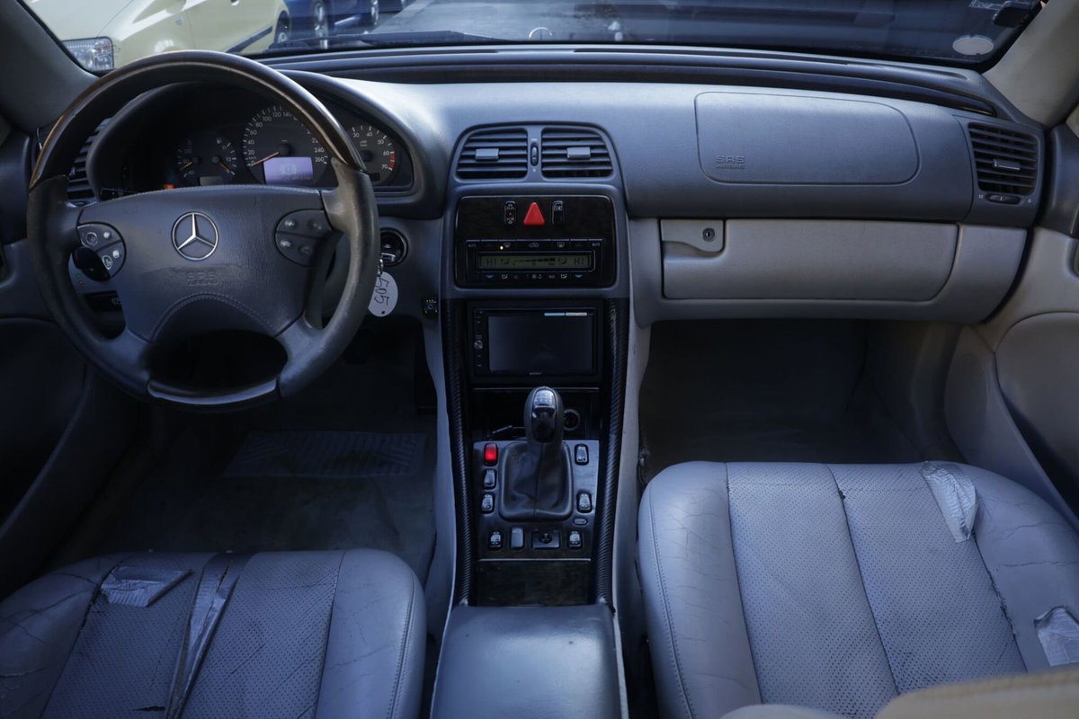 Mercedes-Benz CLK 200 Kompressor cat Cabrio Elegance Evo (2)