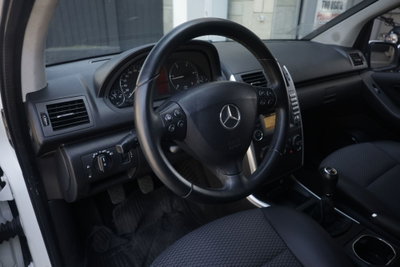 Mercedes-Benz Classe A 180 CDI Avantgarde (14)