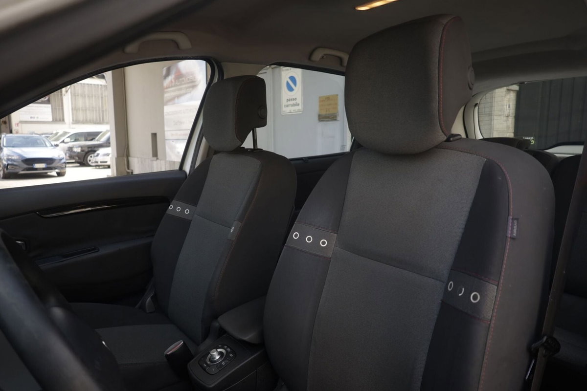 Renault Grand Scénic 1.5 dci energy Business 110cv (17)