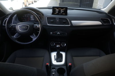 Audi Q3 2.0 TDI 177 CV quattro Business (2)
