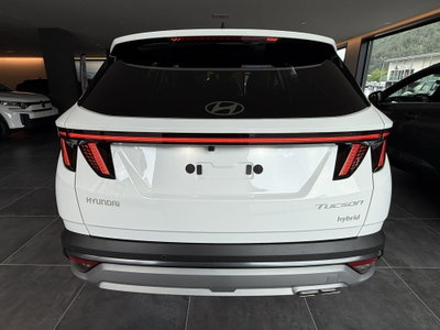 Hyundai Tucson 1.6 hev Exellence 2wd auto (3)