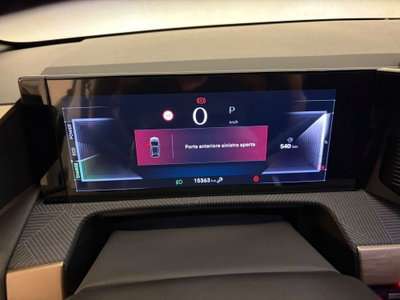 Lancia Ypsilon 54kWh LX 156cv (12)