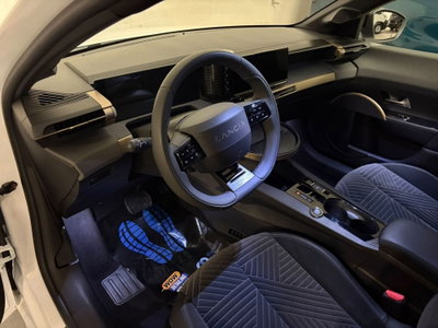 Lancia Ypsilon 54kWh LX 156cv (8)