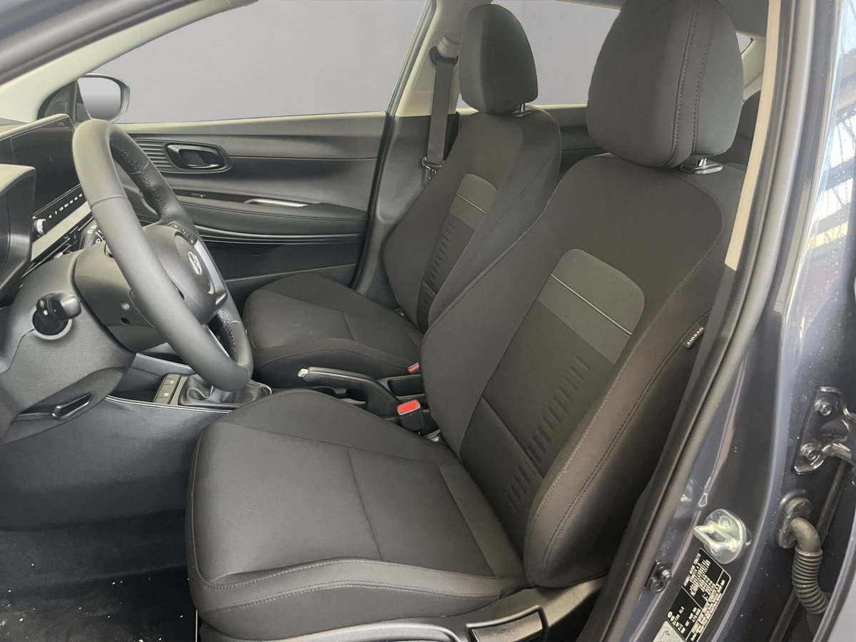 Hyundai Bayon 1.0 t-gdi Business 90cv mt (11)