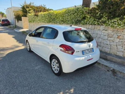 Peugeot 208 HDi 68 CV 5 porte Business (4)