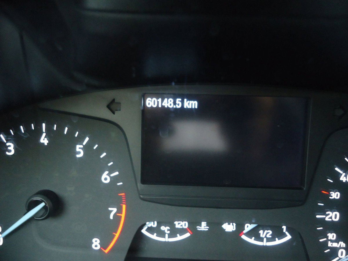 Ford Fiesta 1.1 85 CV 5 porte Titanium (18)