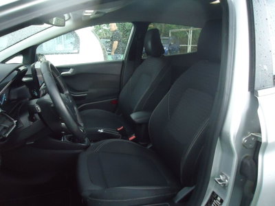 Ford Fiesta 1.1 85 CV 5 porte Titanium (6)