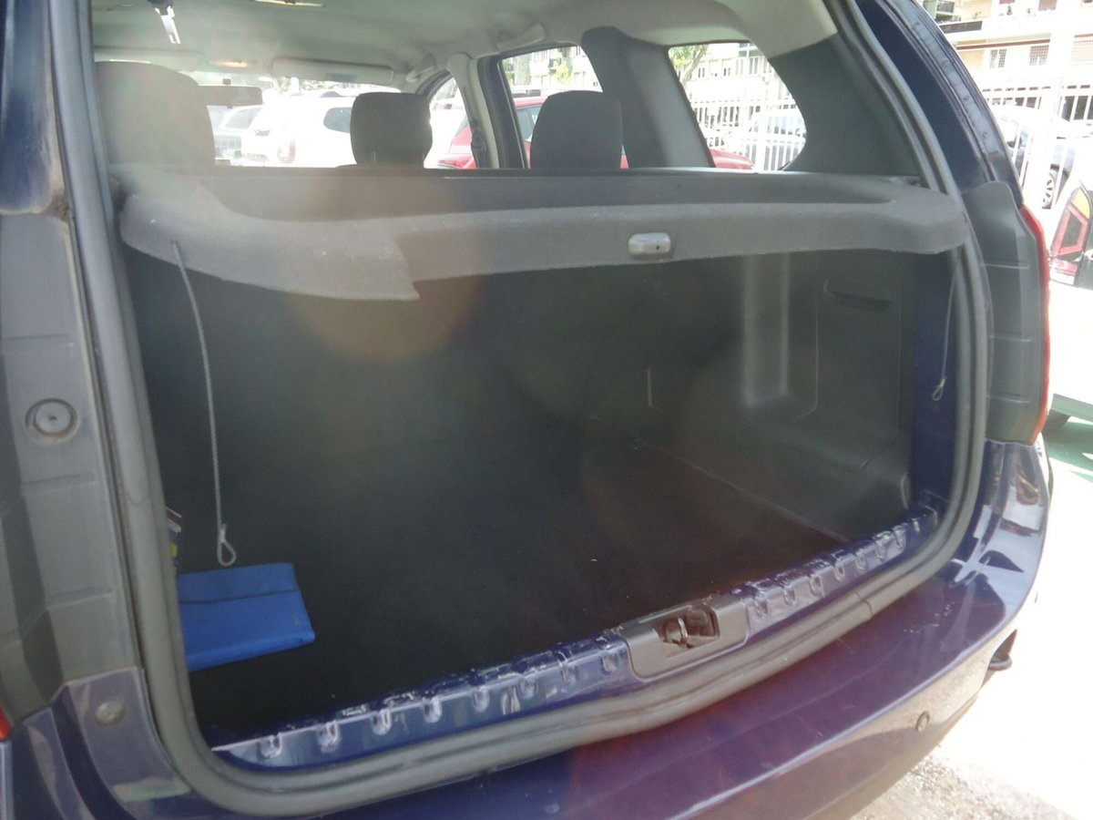 Dacia Duster 1.5 dCi 110CV 4x4 Ambiance (6)
