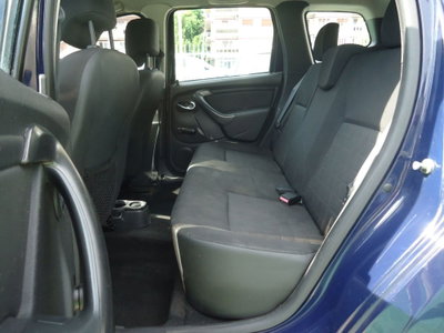 Dacia Duster 1.5 dCi 110CV 4x4 Ambiance (7)
