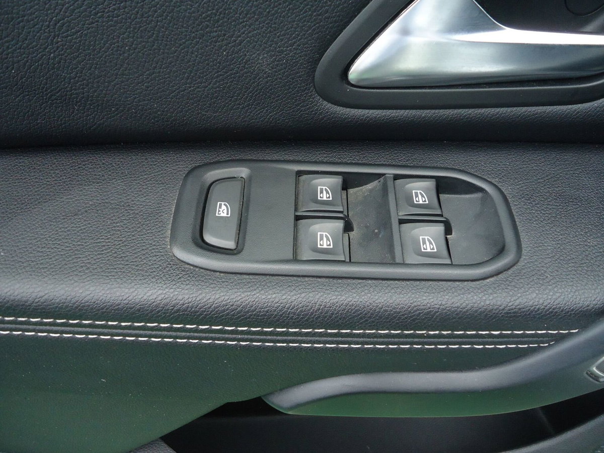 Dacia Duster 1.5 Blue dCi 8V 115 CV 4x2 Prestige (13)
