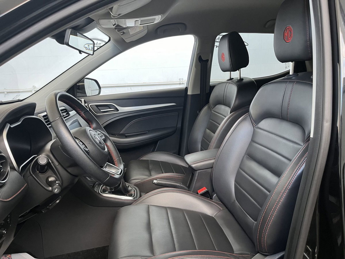 Mg ZS ZS 1.5 Luxury (7)