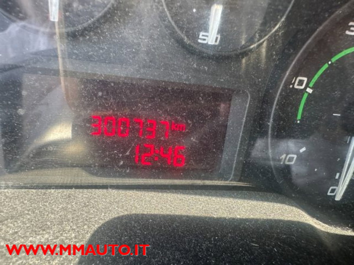 Iveco Daily Furgone 33S13V 2.3 HPT PM-TM Furgone (13)