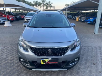 Peugeot 2008 BlueHDi 100 S&S Allure (17)