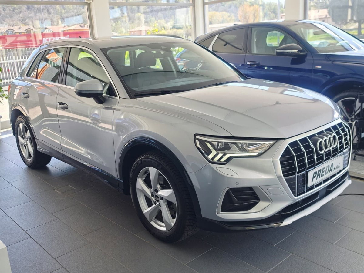 Audi Q3 35 TDI quattro S tronic Business Advanced
