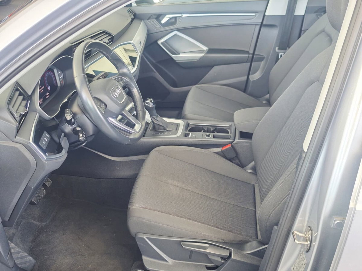 Audi Q3 35 TDI quattro S tronic Business Advanced (10)