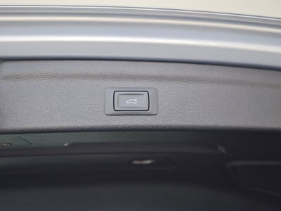 Audi Q3 35 TDI quattro S tronic Business Advanced (17)