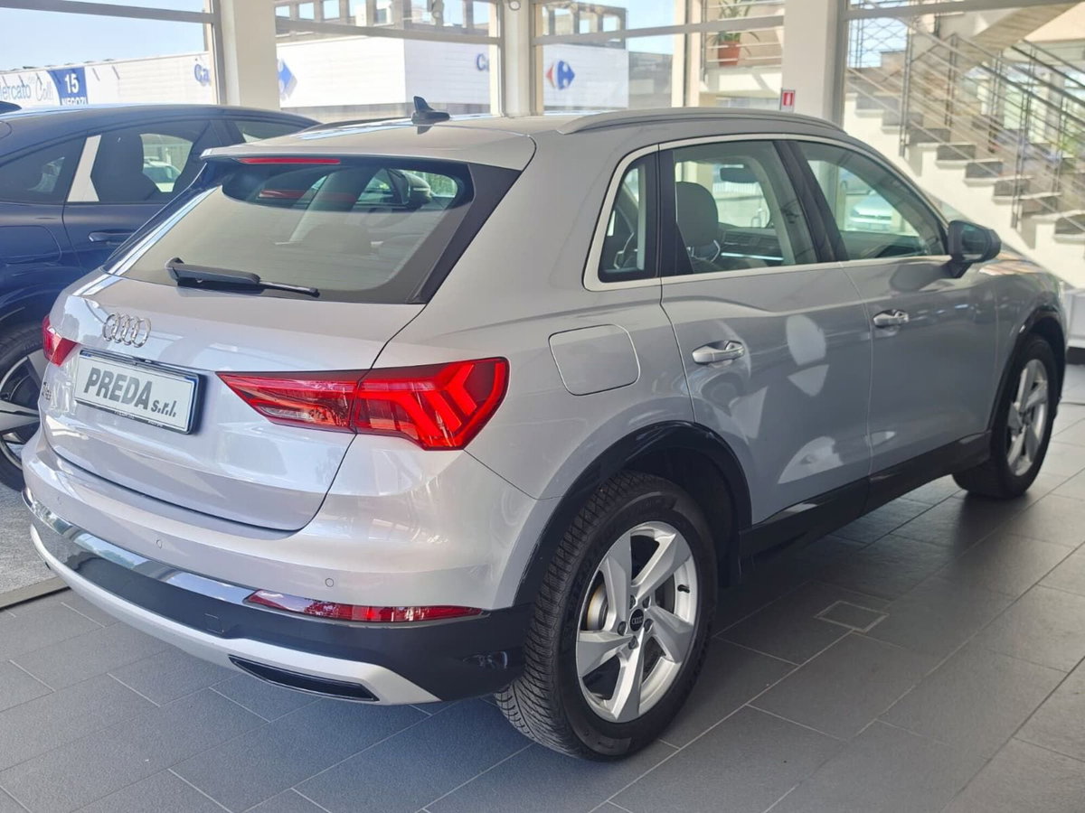 Audi Q3 35 TDI quattro S tronic Business Advanced (6)
