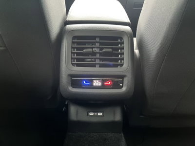 Volkswagen T-Roc 1.5 etsi Life 115cv dsg (13)