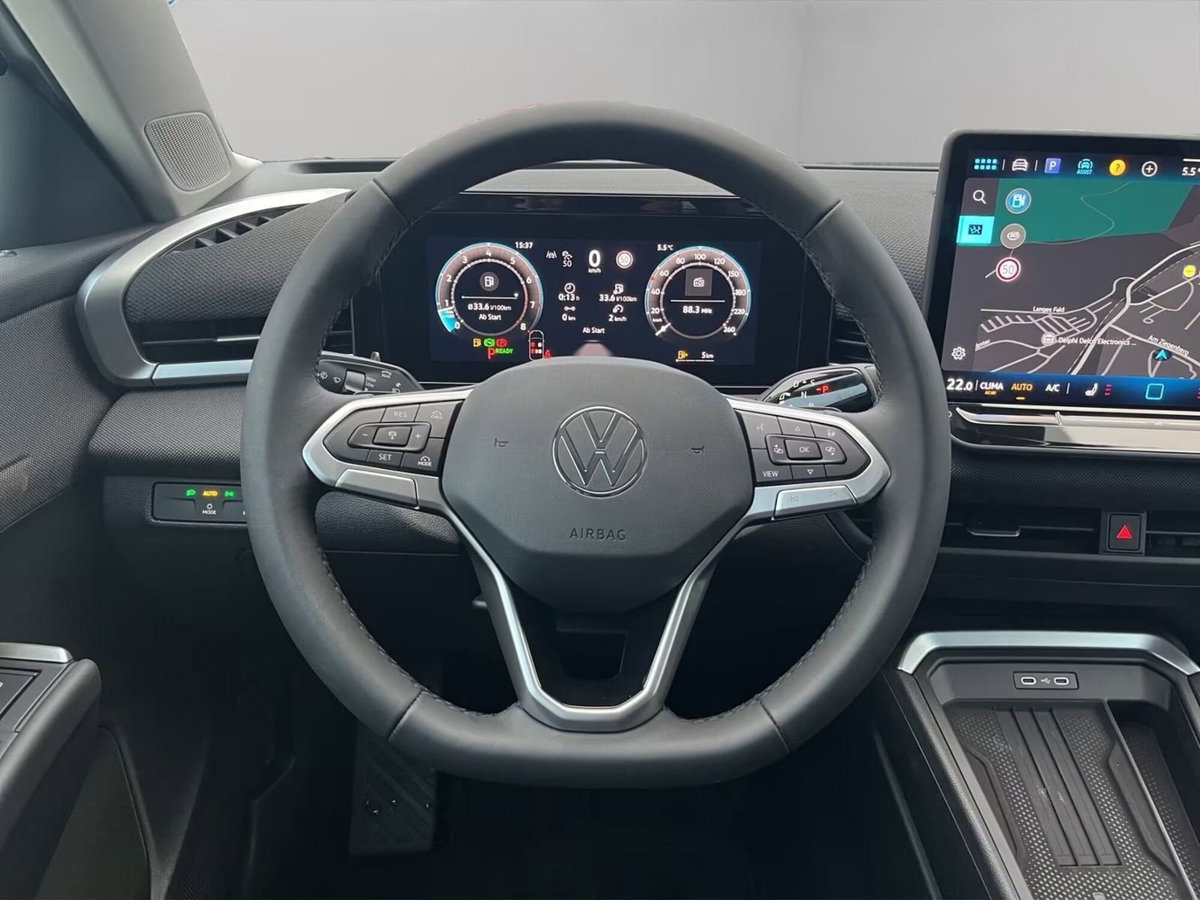 Volkswagen T-Roc 1.5 etsi Life 115cv dsg (6)