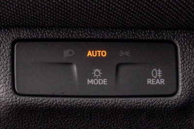 Volkswagen T-Roc 1.5 etsi Life 115cv dsg (18)