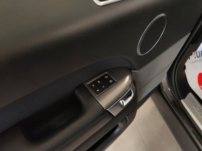 Land Rover Range Rover Sport 3.0D l6 249 CV HSE Dynamic Stealth (17)